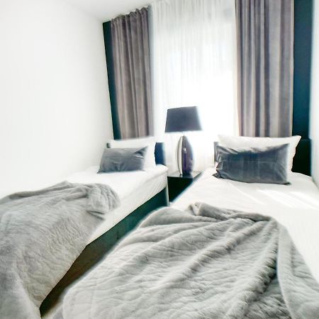 M-Style 02 Apartment Mit Balkon 24H Self-Check-In, Free Parking, Netflix Нюрнберг Екстер'єр фото